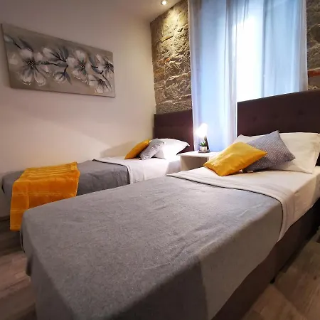 Herc Apartment *